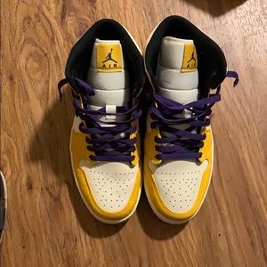 Laker Air Jordan mid 1s